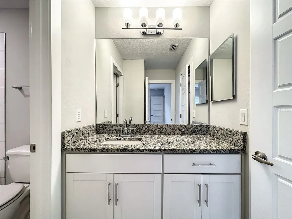 3715 W Wisconsin Avenue Tampa FL 33611