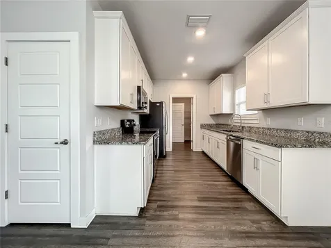 3715 W Wisconsin Avenue Tampa FL 33611