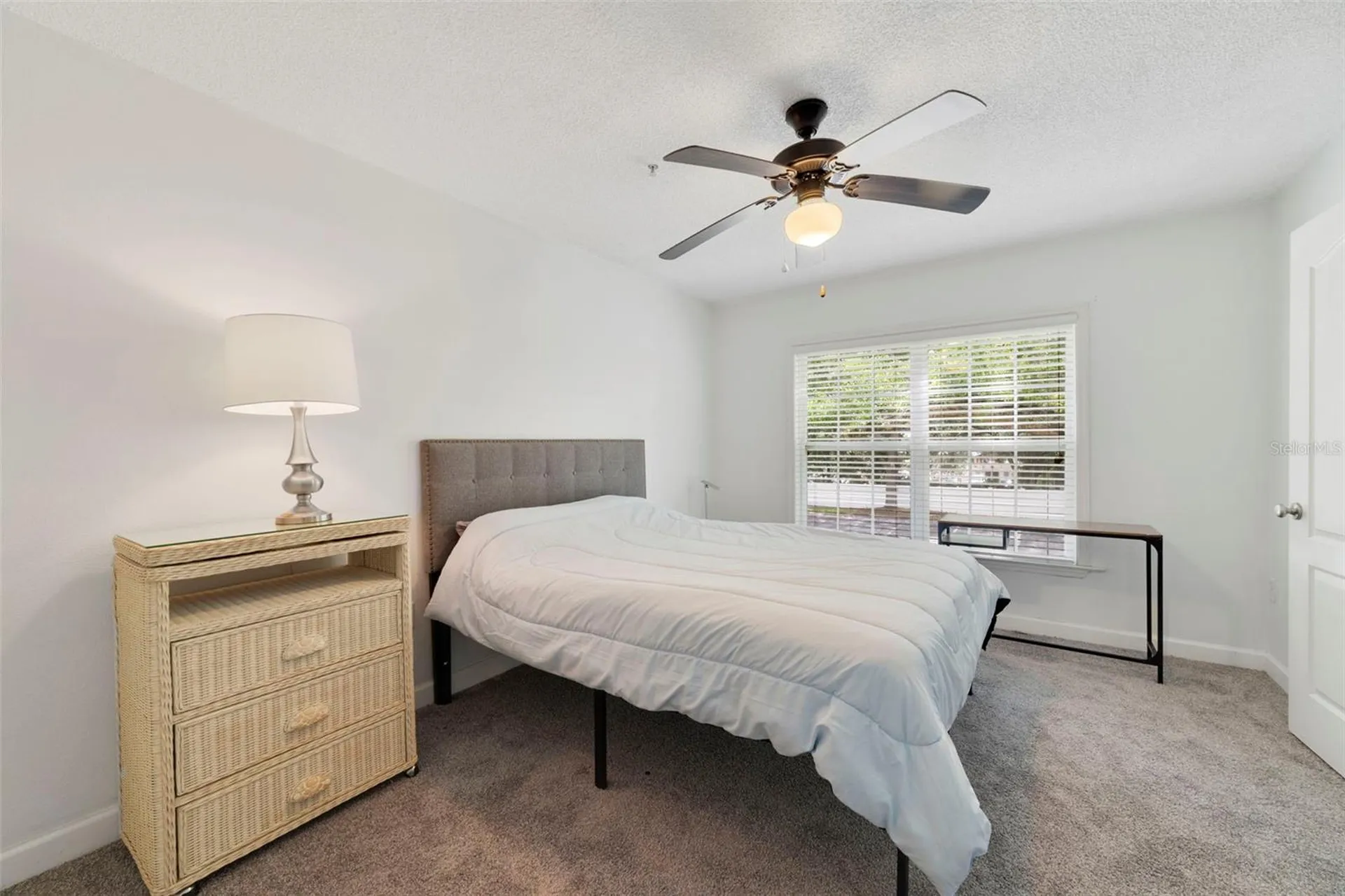 2019 Dixie Belle Drive Orlando FL 32812