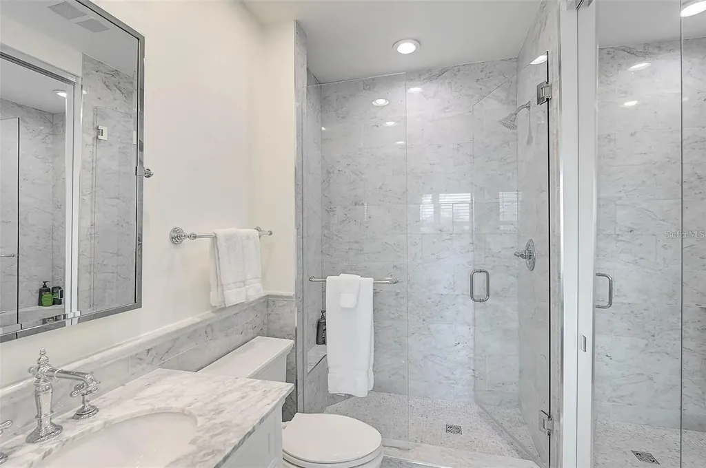409 N Point Road Osprey FL 34229