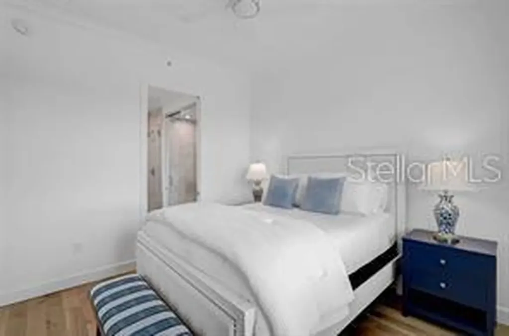 409 N Point Road Osprey FL 34229