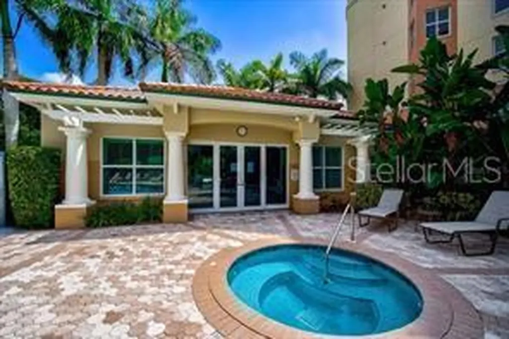 409 N Point Road Osprey FL 34229