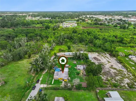 825 Cook Road Mulberry FL 33860