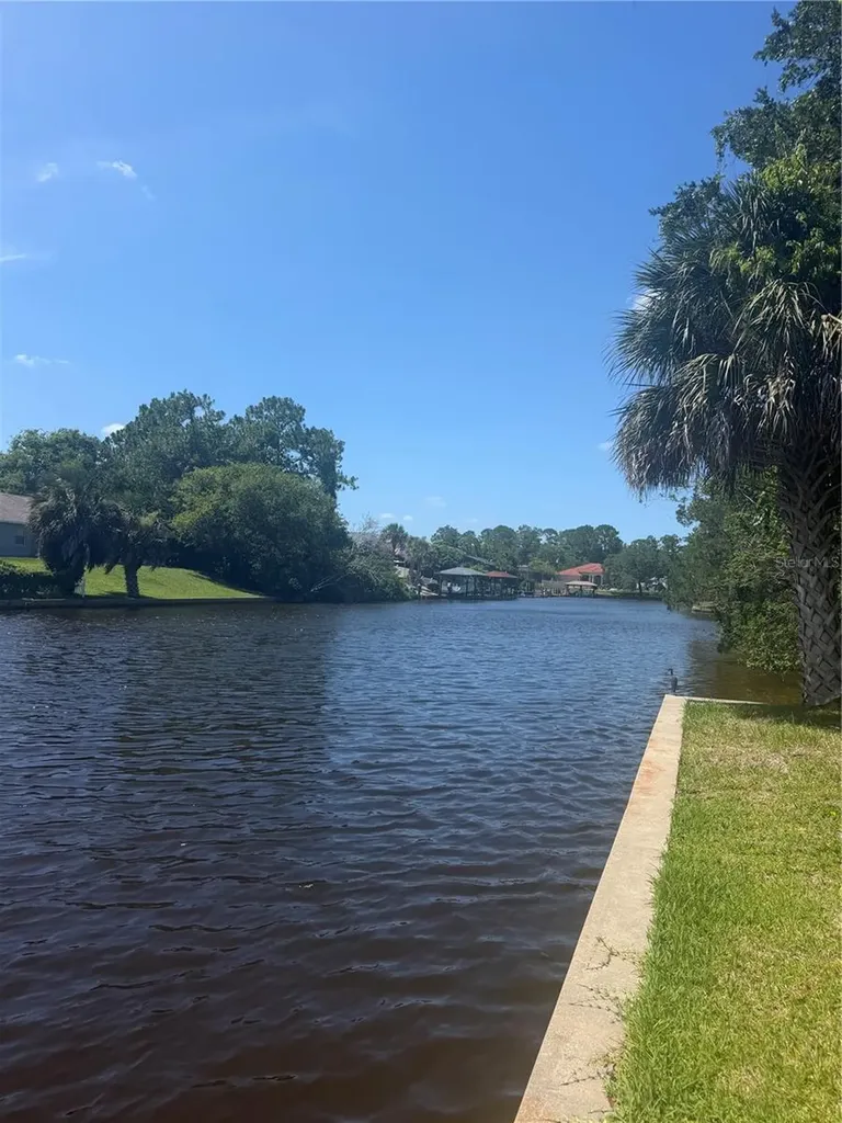14 Flagler Place Palm Coast FL 32137