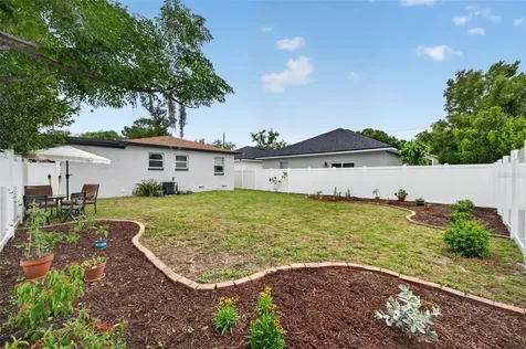 1018 Mack Avenue Orlando FL 32805