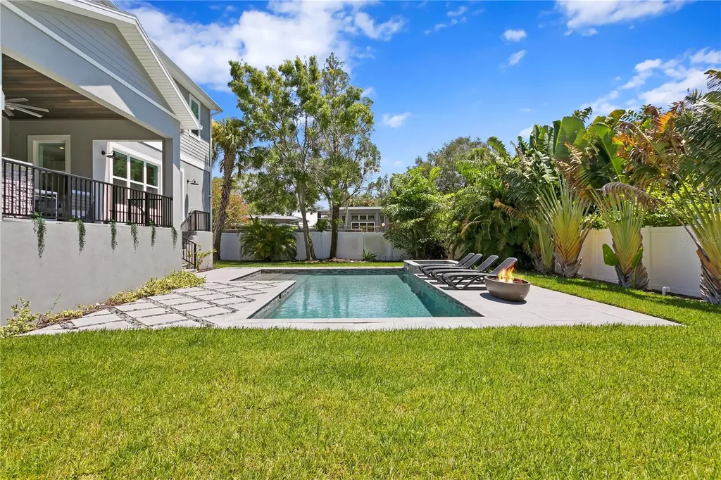 209 S Shore Crest Drive Tampa FL 33609