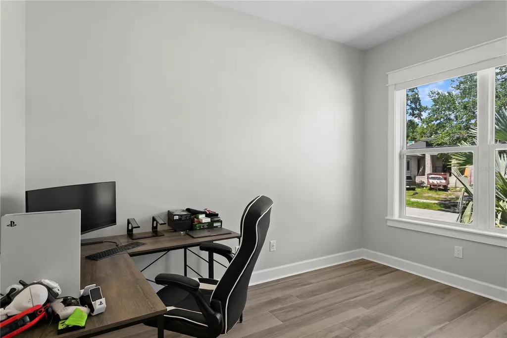 209 S Shore Crest Drive Tampa FL 33609