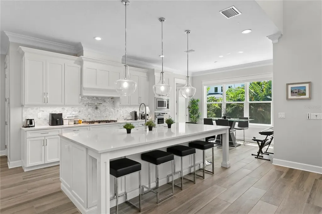 209 S Shore Crest Drive Tampa FL 33609