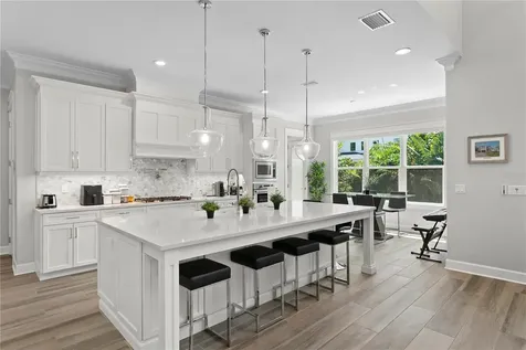 209 S Shore Crest Drive Tampa FL 33609