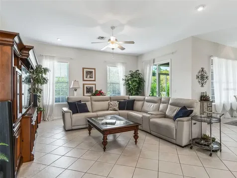 12421 SE 174th Loop Summerfield FL 34491