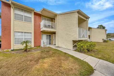 308 Lake Parsons Green Brandon FL 33511