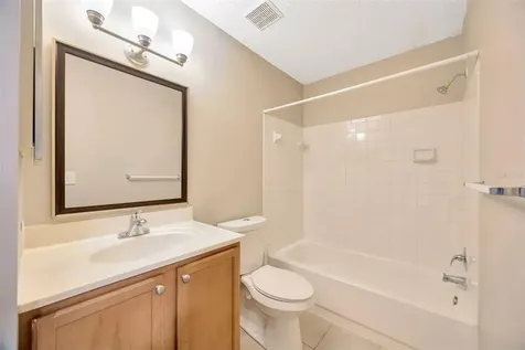 308 Lake Parsons Green Brandon FL 33511