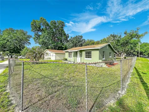 1500 S Summerlin Avenue Sanford FL 32771