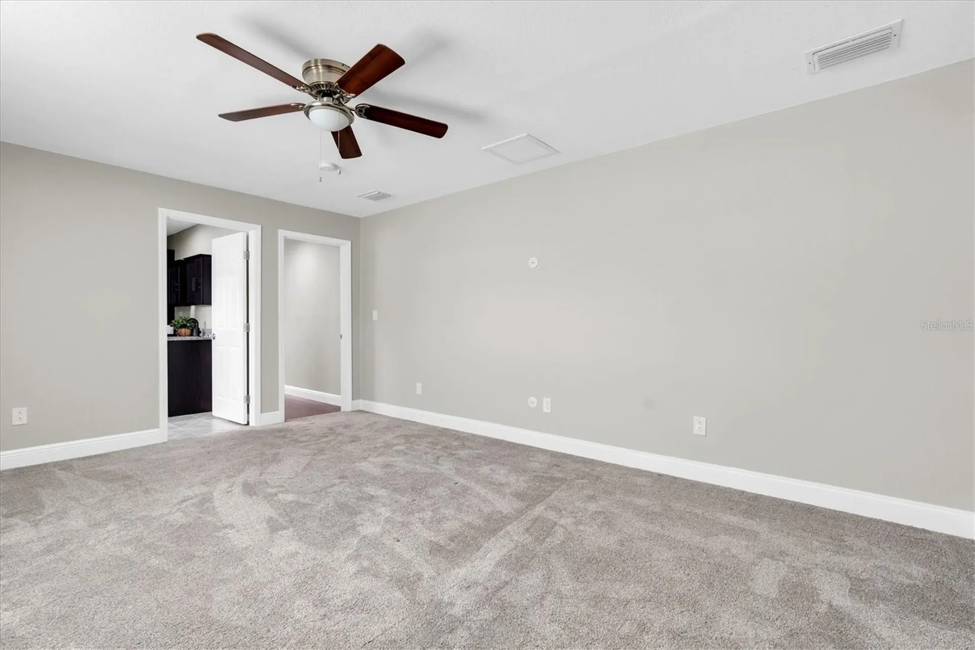 6422 15th Street N St Petersburg FL 33702