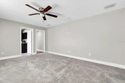 6422 15th Street N St Petersburg FL 33702