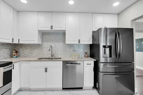 6422 15th Street N St Petersburg FL 33702