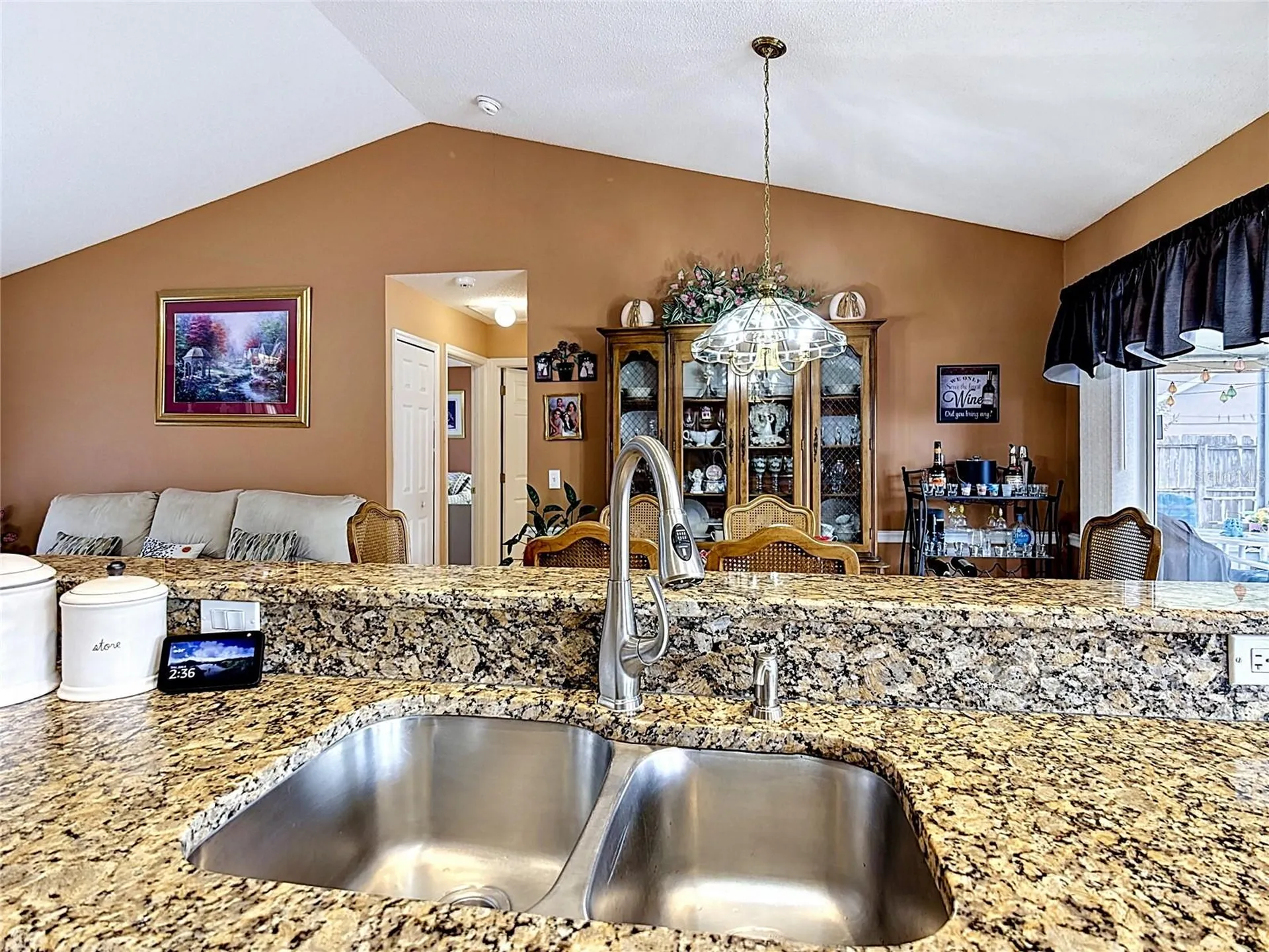 2842 Berkshire Circle Kissimmee FL 34743