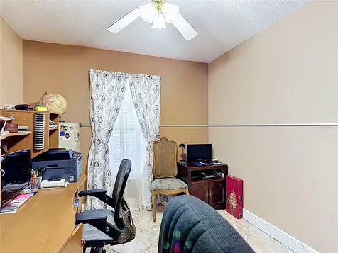 2842 Berkshire Circle Kissimmee FL 34743