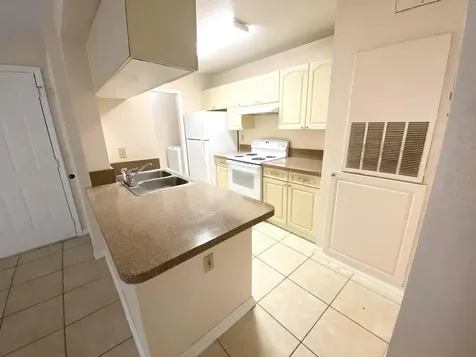 2550 N Alafaya Trail Orlando FL 32826