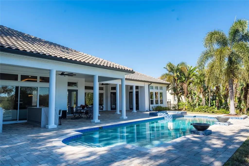 2041 Lake Fischer Cove Lane Gotha FL 34734