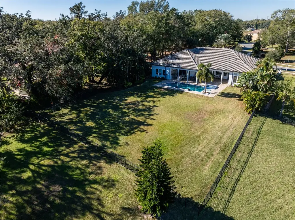 2041 Lake Fischer Cove Lane Gotha FL 34734