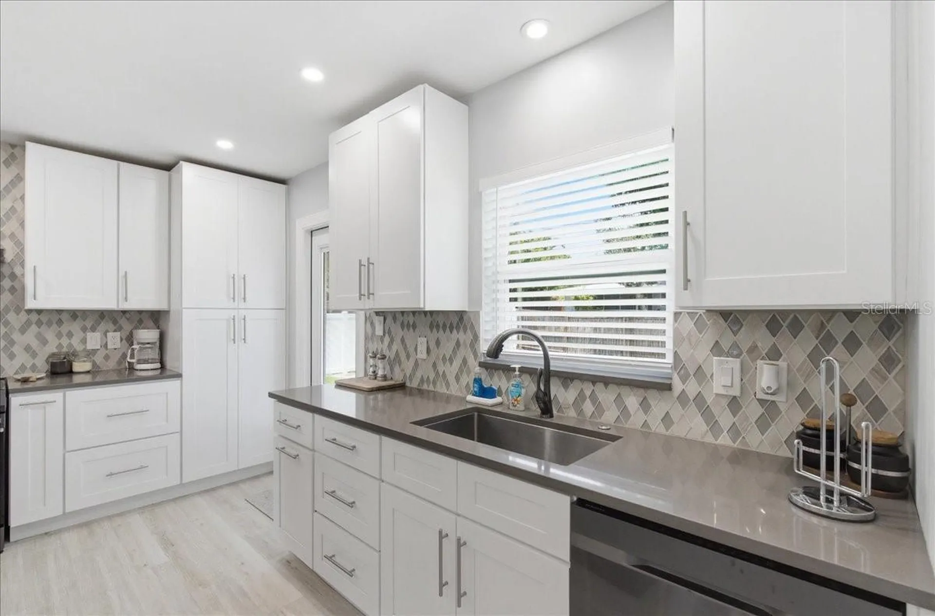 1009 Chester Drive Clearwater FL 33756