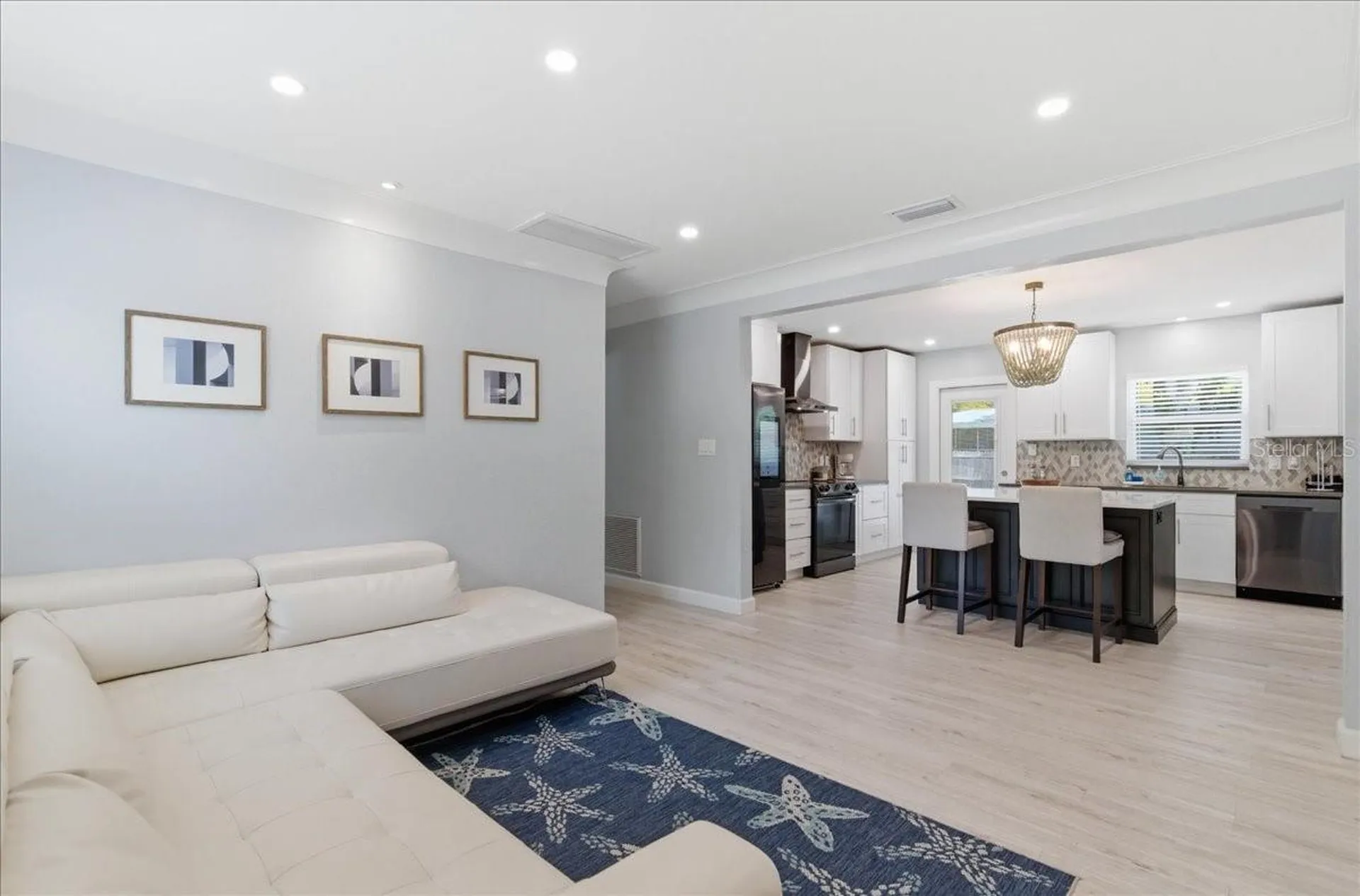 1009 Chester Drive Clearwater FL 33756