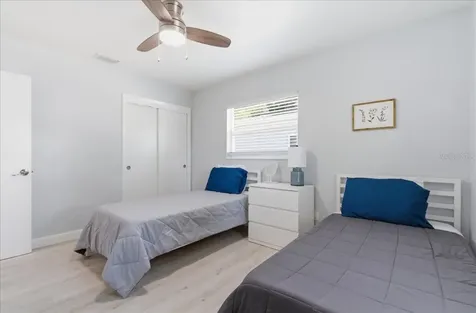 1009 Chester Drive Clearwater FL 33756