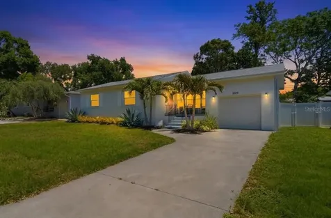 1009 Chester Drive Clearwater FL 33756
