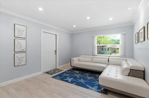 1009 Chester Drive Clearwater FL 33756