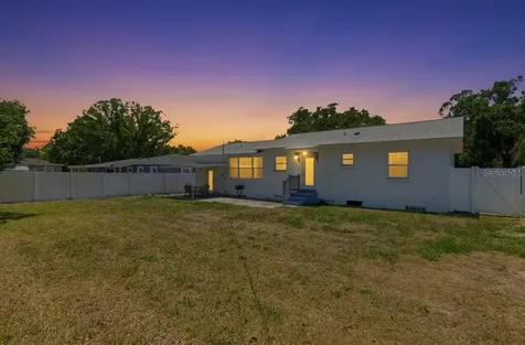 1009 Chester Drive Clearwater FL 33756