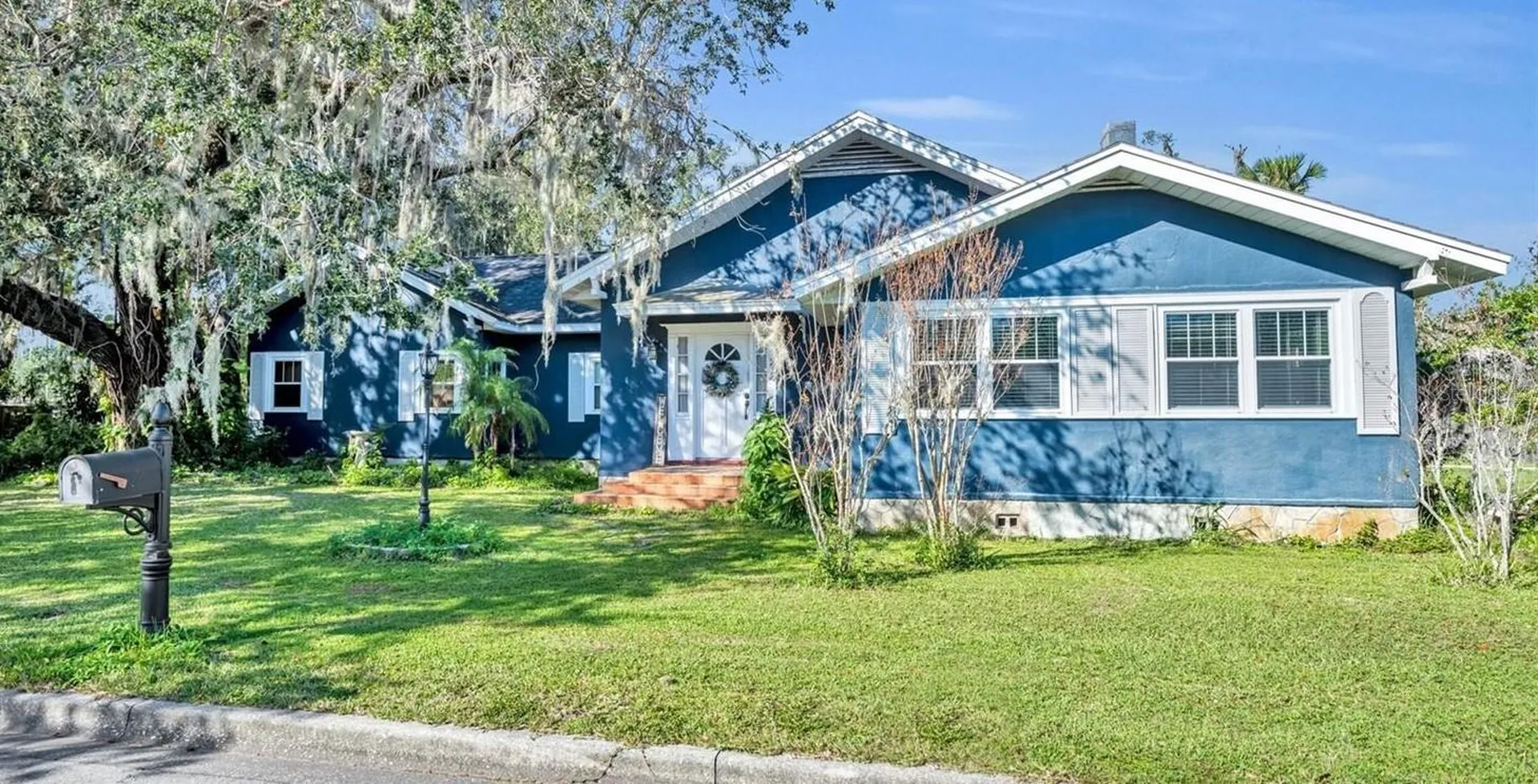 214 S Woodland Street Winter Garden FL 34787