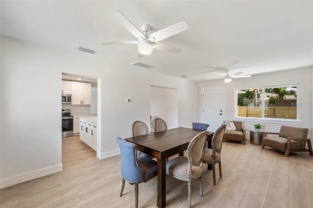 1401 49th Street N St Petersburg FL 33710