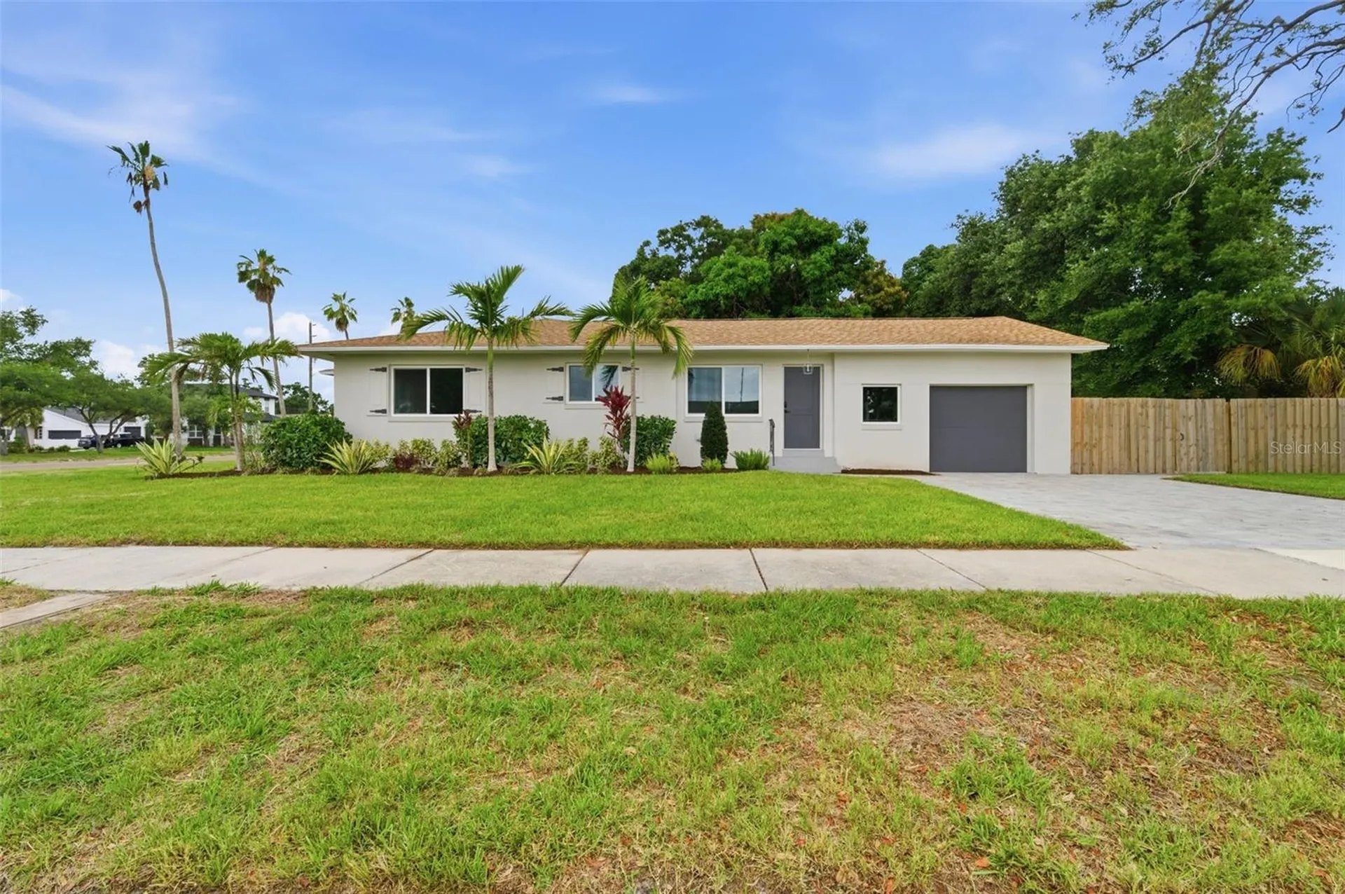 1401 49th Street N St Petersburg FL 33710