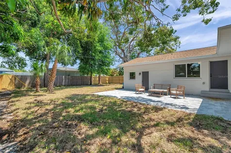 1401 49th Street N St Petersburg FL 33710