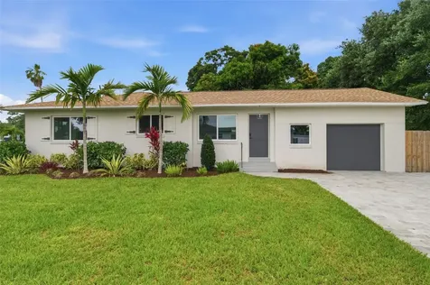 1401 49th Street N St Petersburg FL 33710