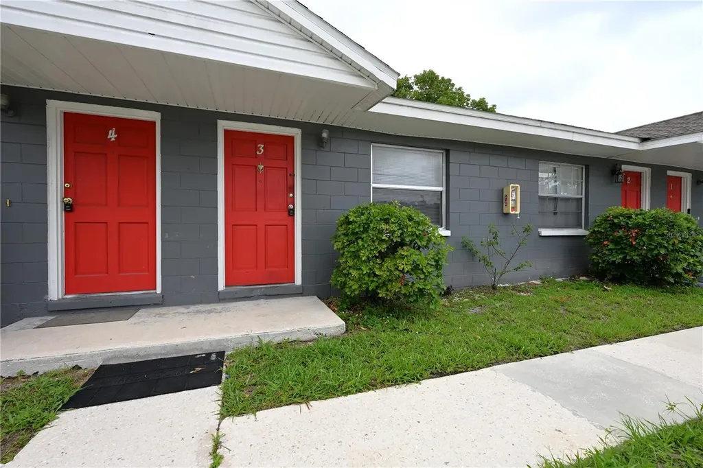 613 Robin Road Lakeland FL 33803