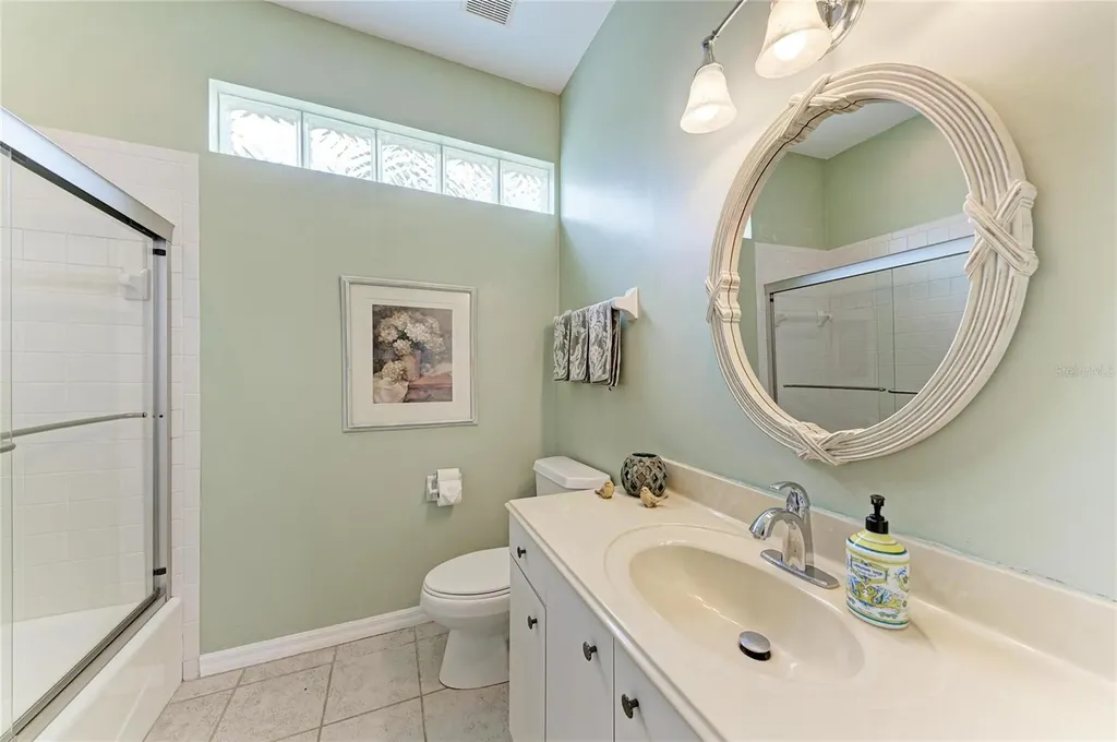 3883 Alamanda Drive Sarasota FL 34238
