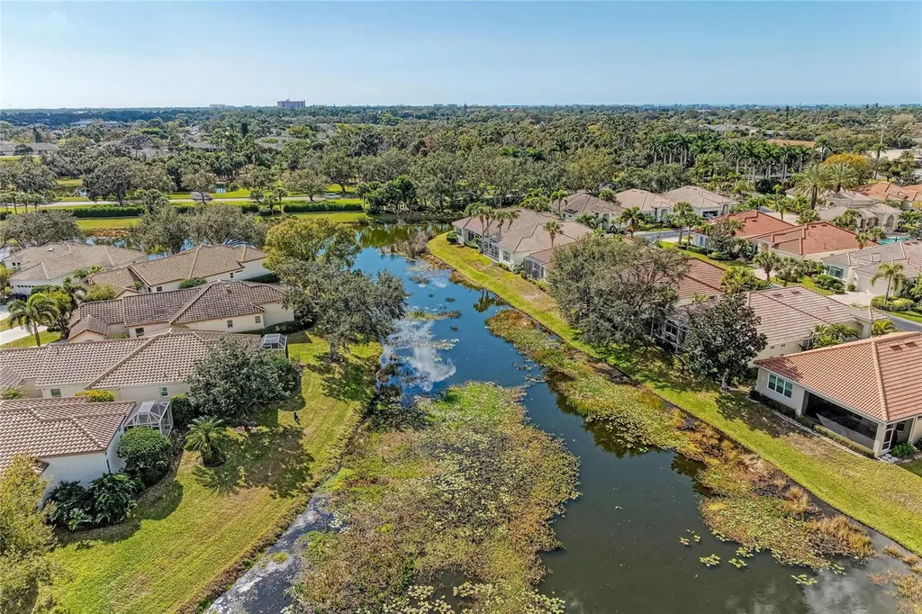 3883 Alamanda Drive Sarasota FL 34238