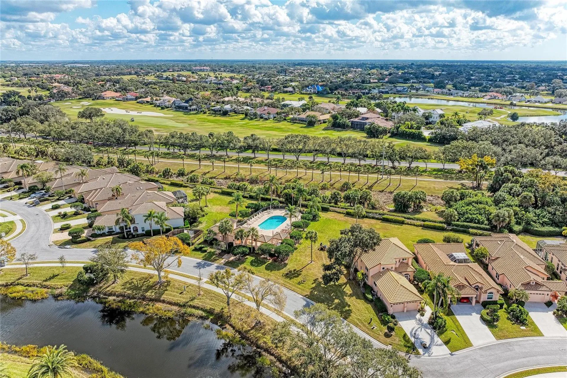 3883 Alamanda Drive Sarasota FL 34238