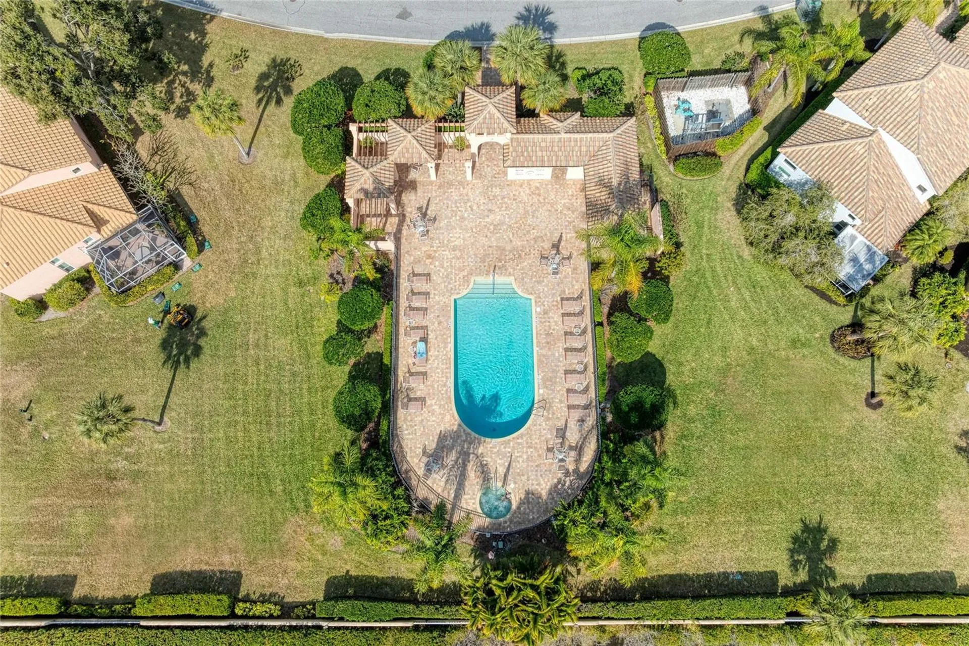 3883 Alamanda Drive Sarasota FL 34238