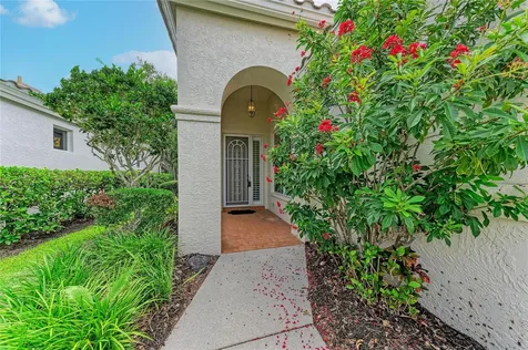3883 Alamanda Drive Sarasota FL 34238