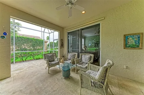 3883 Alamanda Drive Sarasota FL 34238