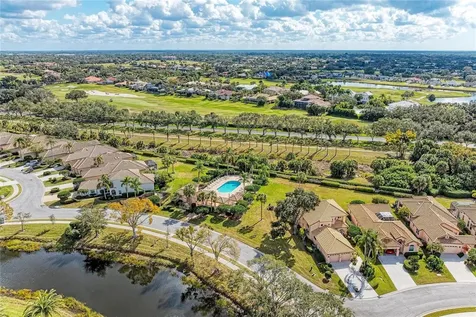 3883 Alamanda Drive Sarasota FL 34238