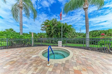 3883 Alamanda Drive Sarasota FL 34238