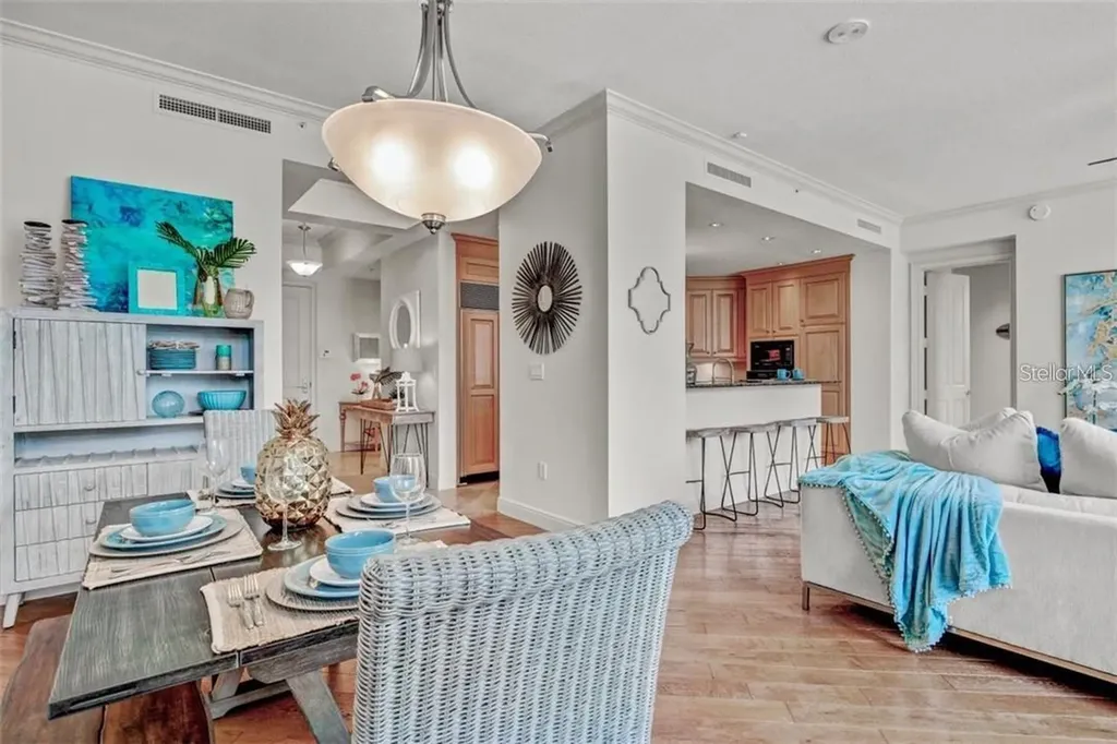 1300 Benjamin Franklin Drive Sarasota FL 34236