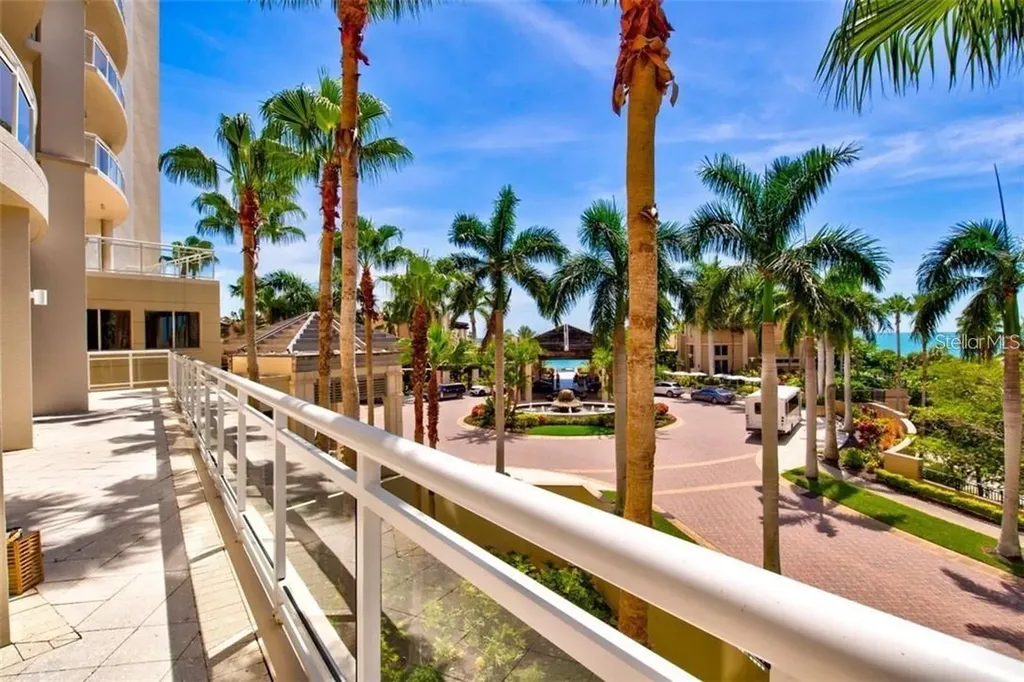 1300 Benjamin Franklin Drive Sarasota FL 34236