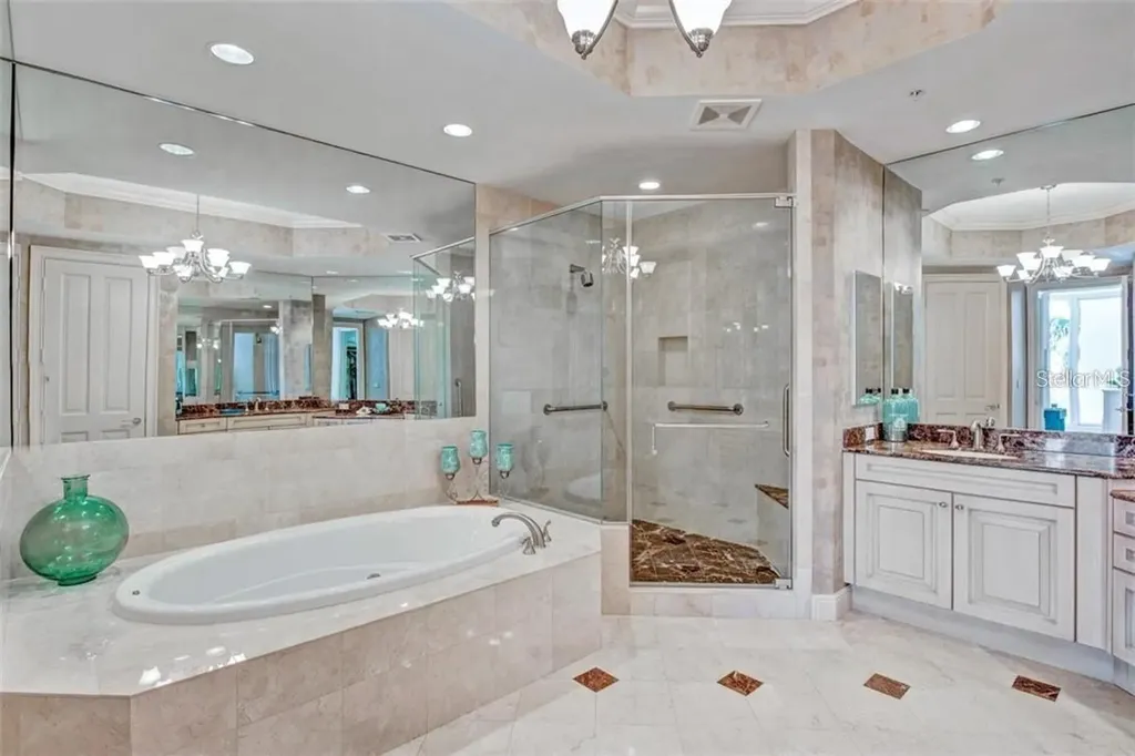 1300 Benjamin Franklin Drive Sarasota FL 34236