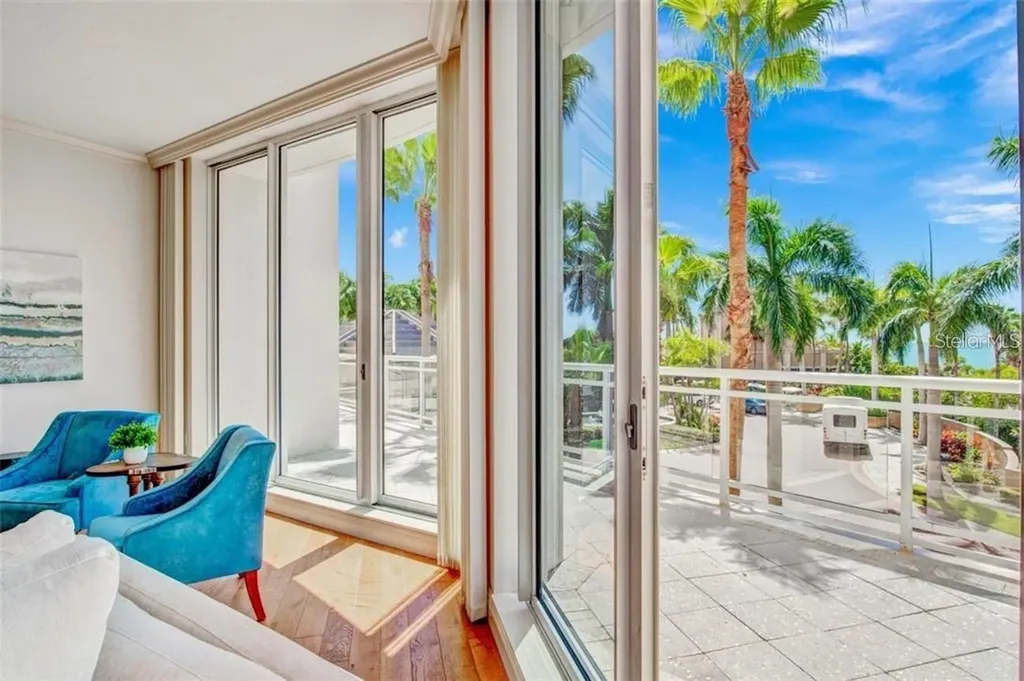 1300 Benjamin Franklin Drive Sarasota FL 34236