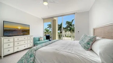 1300 Benjamin Franklin Drive Sarasota FL 34236